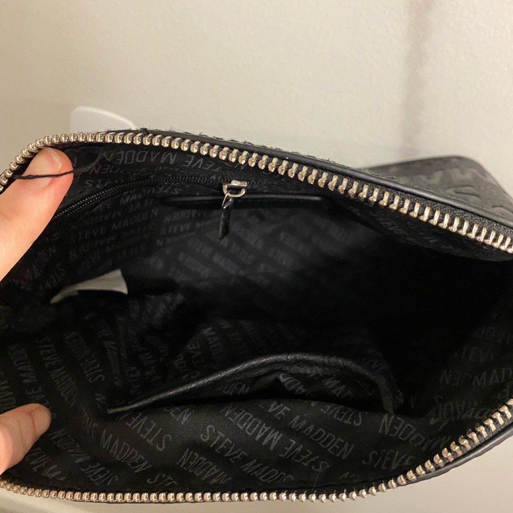 Black Steve Madden crossbody bag - Picture 5 of 5